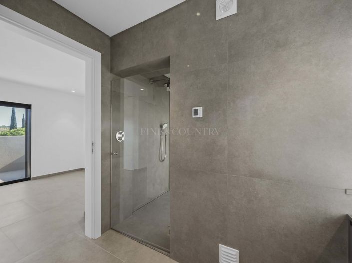 Image No.27-4 Bed Villa for sale