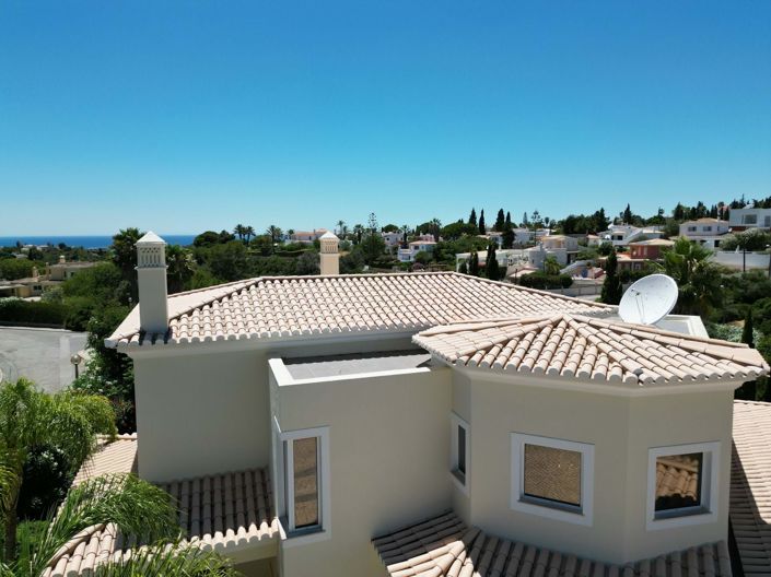 Image No.10-Propriété de 4 chambres à vendre à Carvoeiro