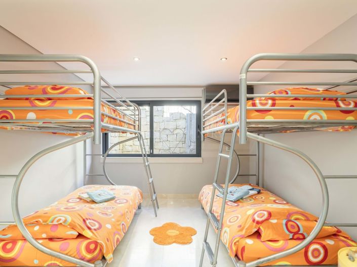 Image No.39-7 Bed Villa for sale