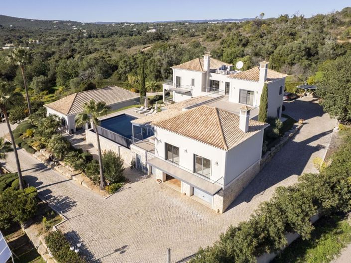 Image No.7-7 Bed Villa for sale