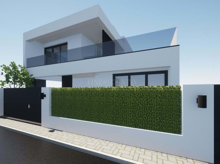 Image No.3-4 Bed Villa for sale