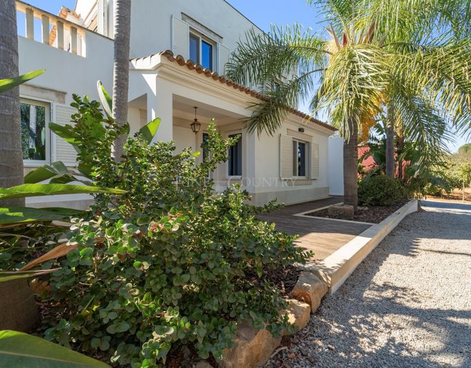 Image No.3-6 Bed Villa for sale