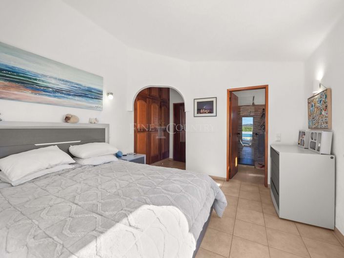 Image No.21-3 Bed Property for sale