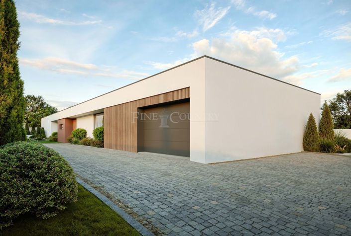 Image No.2-3 Bed Property for sale