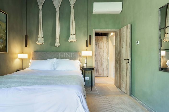 Image No.20-5 Bed Villa for sale