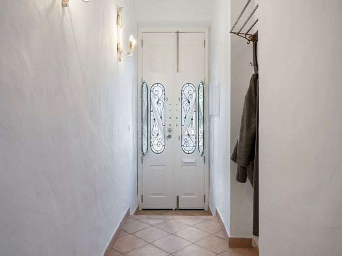 Image No.11-1 Bed Townhouse for sale