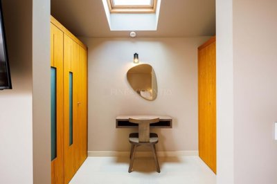 2104-367472-14d4e763c151089fe37f379b2f9be1ace