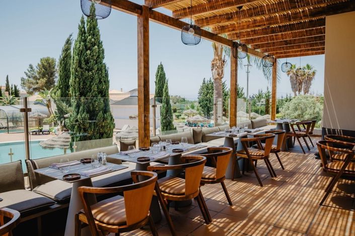 Image No.23-2 Bed Townhouse for sale