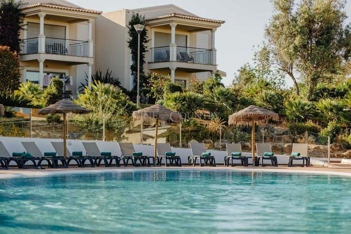 Image No.35-2 Bed Townhouse for sale