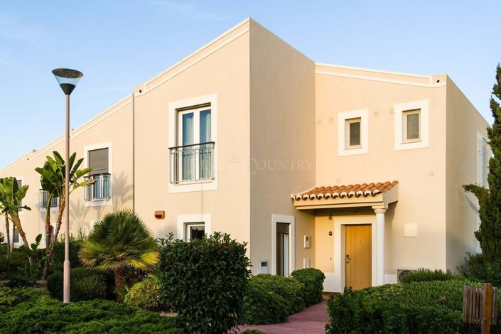 Image No.22-2 Bed Townhouse for sale