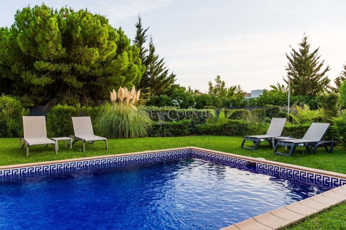 Image No.20-2 Bed Townhouse for sale