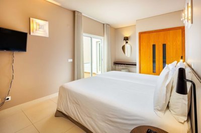 2104-338035-14d4e763c151089fe37f379b2f9be1ace