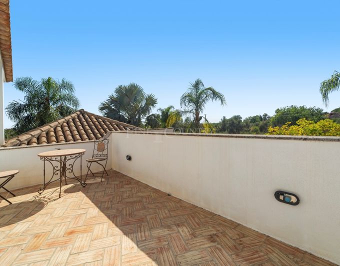 Image No.15-6 Bed Villa for sale