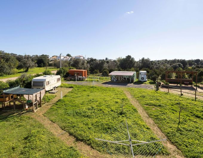 Image No.23-2 Bed Farmhouse for sale