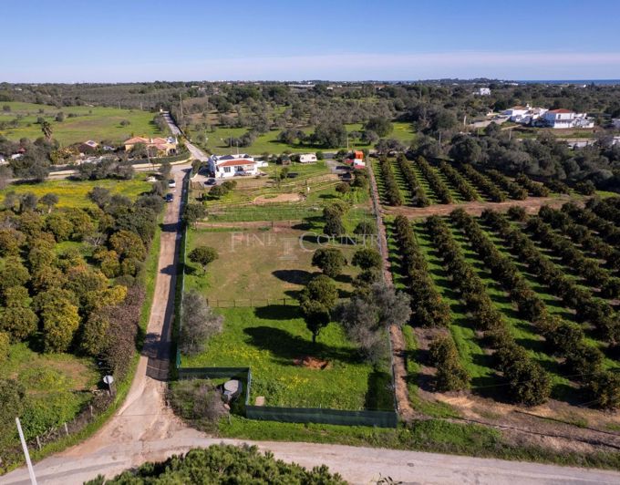 Image No.6-2 Bed Farmhouse for sale