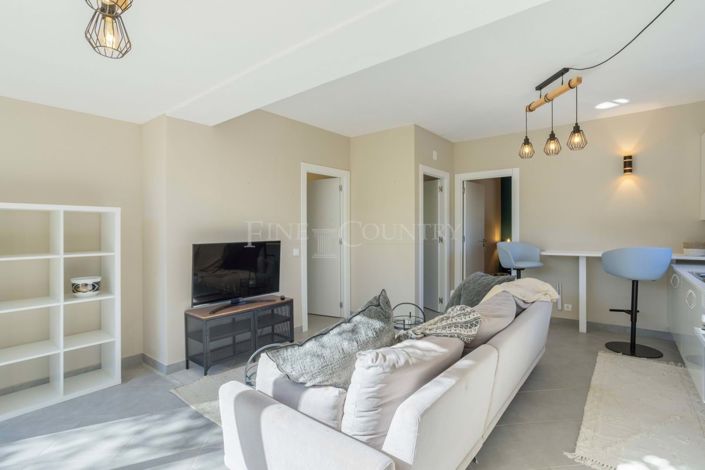 Image No.28-5 Bed Villa for sale