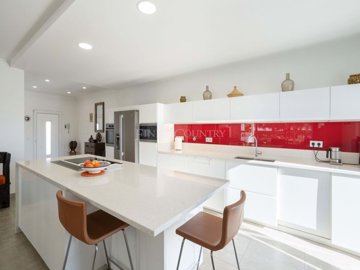 2104-366606-b952a8cbdbc2fd66601ce91bb265b9cce