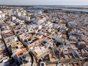 2104-367081-b952a8cbdbc2fd66601ce91bb265b9cce