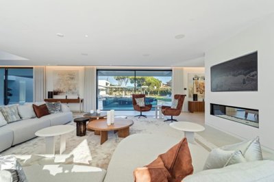 2104-364452-b952a8cbdbc2fd66601ce91bb265b9cce