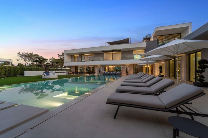 Image No.51-7 Bed Villa for sale