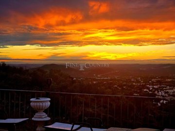 2104-366917-b952a8cbdbc2fd66601ce91bb265b9cce