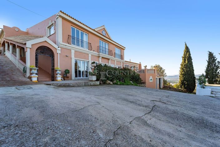 Image No.7-4 Bed Villa for sale