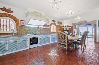 2104-366917-b952a8cbdbc2fd66601ce91bb265b9cce