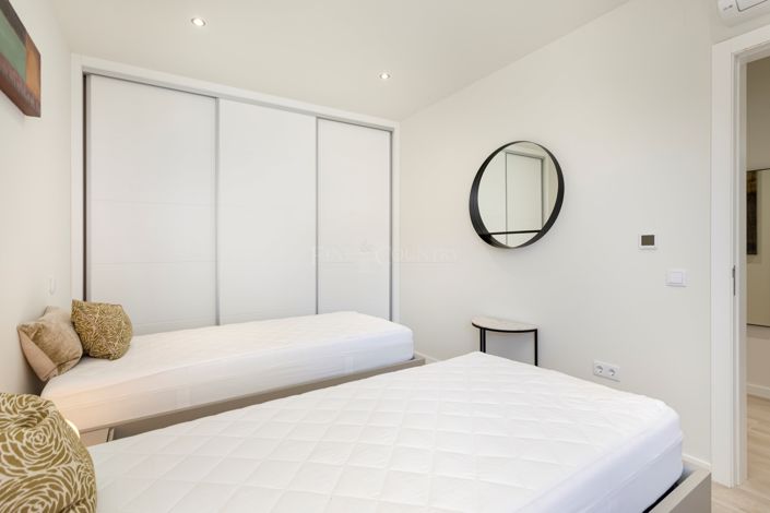 Image No.17-3 Bed Penthouse for sale