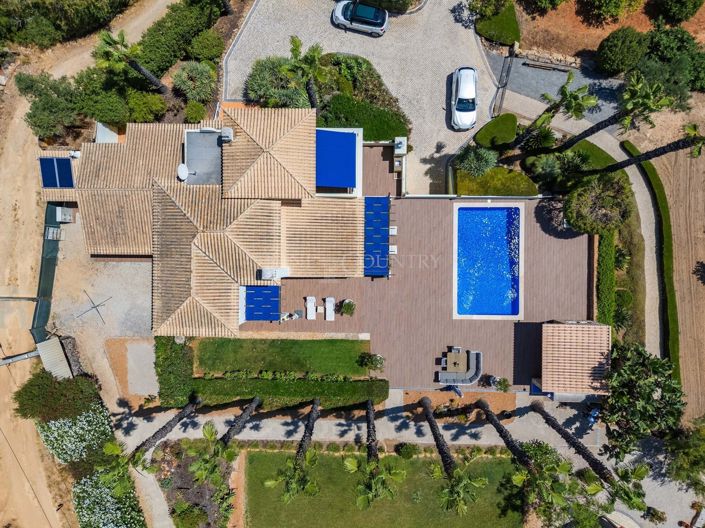 Image No.56-4 Bed Villa for sale