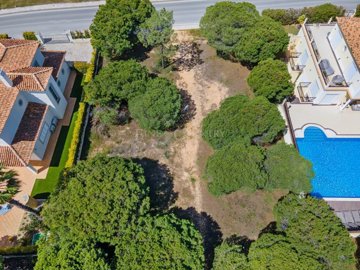 1 - Varandas do Lago, Plot