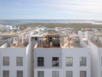 2104-363073-b952a8cbdbc2fd66601ce91bb265b9cce