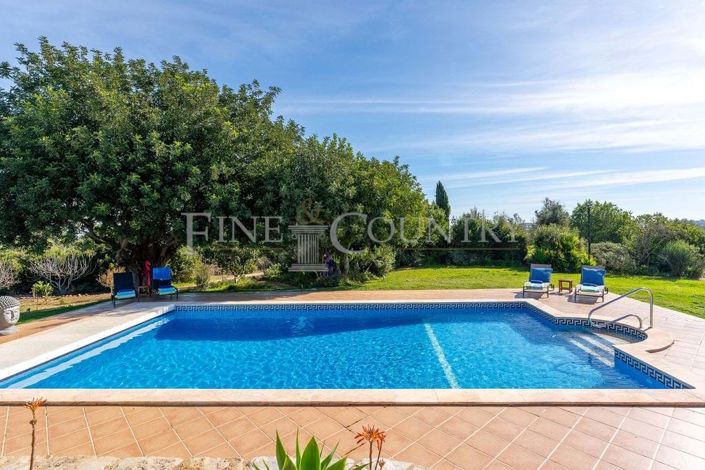 Image No.58-6 Bed Property for sale