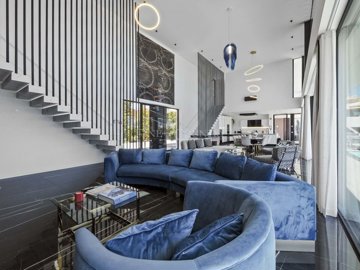 2104-348690-b952a8cbdbc2fd66601ce91bb265b9cce