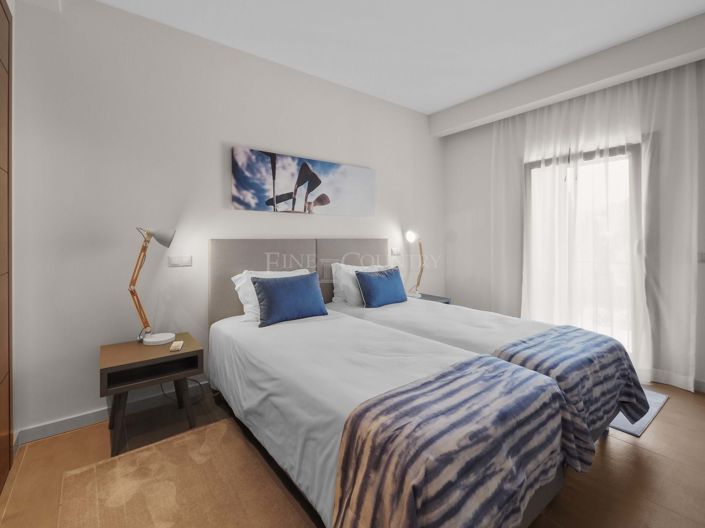 Image No.10-2 Bed Townhouse for sale