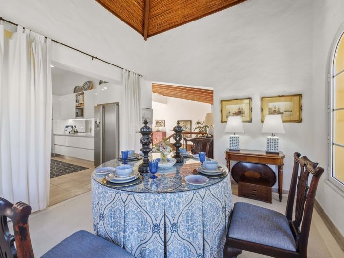 Image No.14-4 Bed Villa for sale