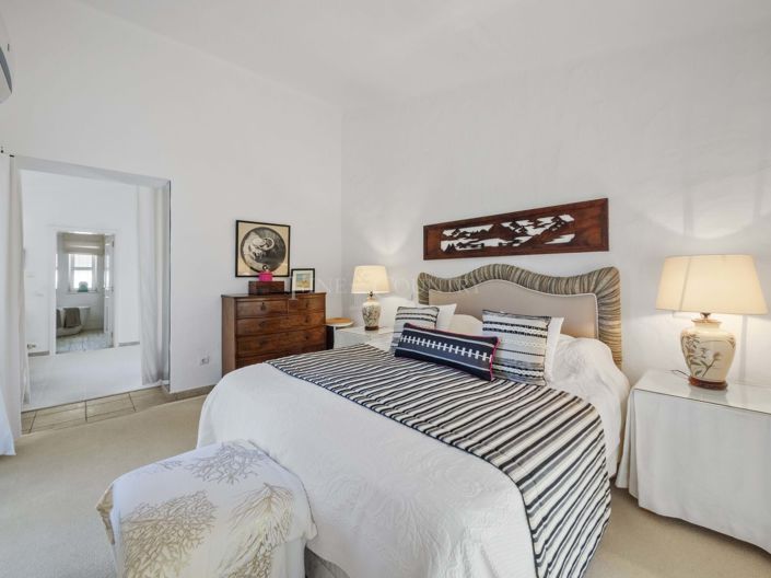 Image No.36-4 Bed Villa for sale