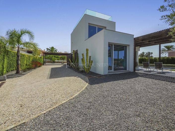 Image No.49-3 Bed Property for sale