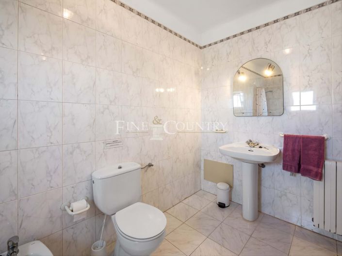 Image No.16-4 Bed Villa for sale