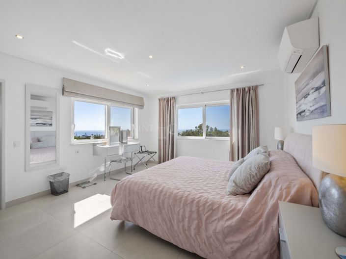 Image No.21-3 Bed Property for sale