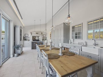 2104-363593-b952a8cbdbc2fd66601ce91bb265b9cce