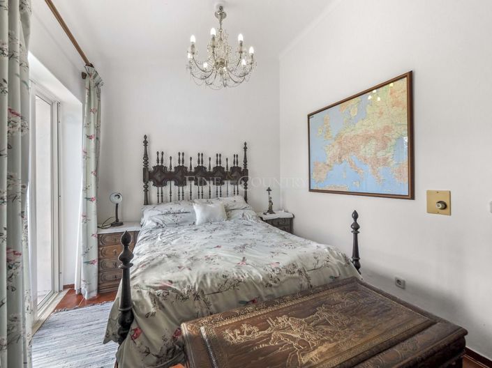 Image No.18-3 Bed Property for sale