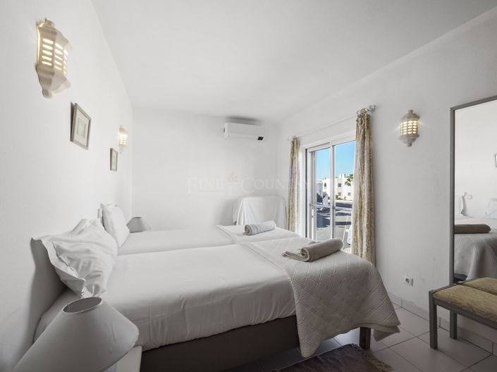 Image No.14-2 Bed Apartment for sale