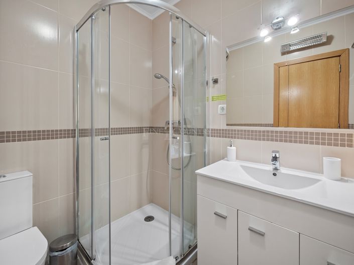 Image No.15-2 Bed Apartment for sale