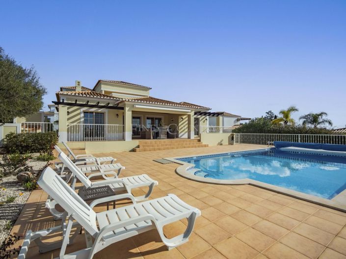 Image No.23-4 Bed Property for sale