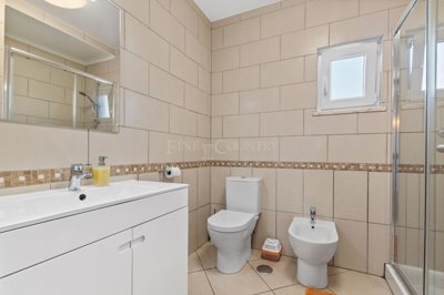 2104-250688-b952a8cbdbc2fd66601ce91bb265b9cce