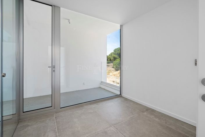 Image No.17-3 Bed Semi-Detached for sale