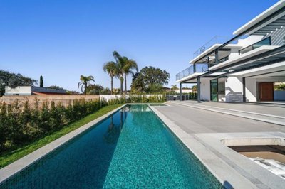 2104-352828-14d4e763c151089fe37f379b2f9be1ace