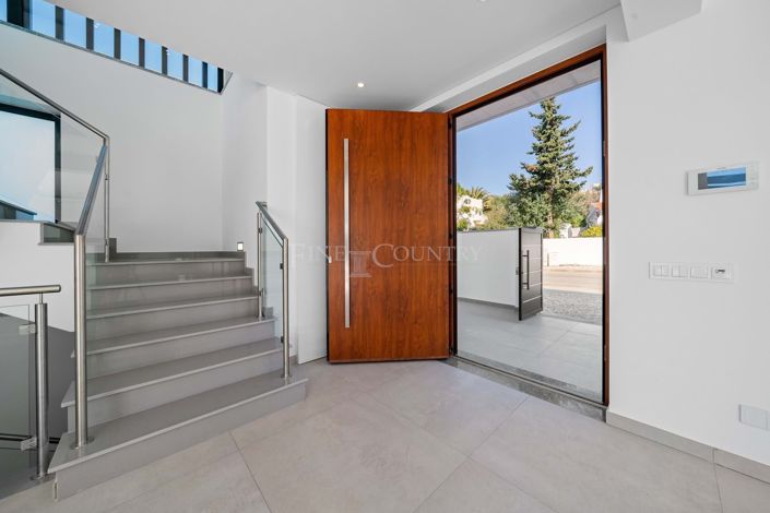 Image No.16-4 Bed Villa for sale