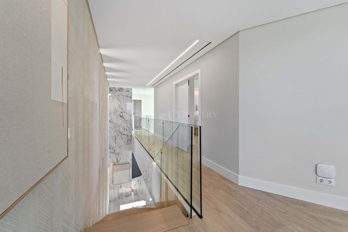 Image No.22-4 Bed Villa for sale