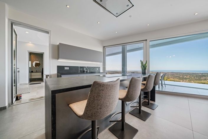 Image No.35-3 Bed Villa for sale